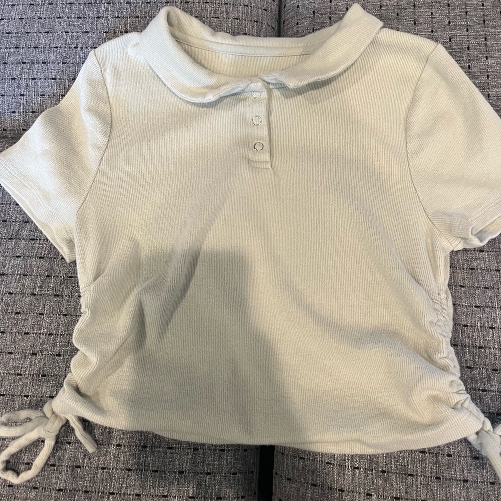 PacSun collars cropped shirt